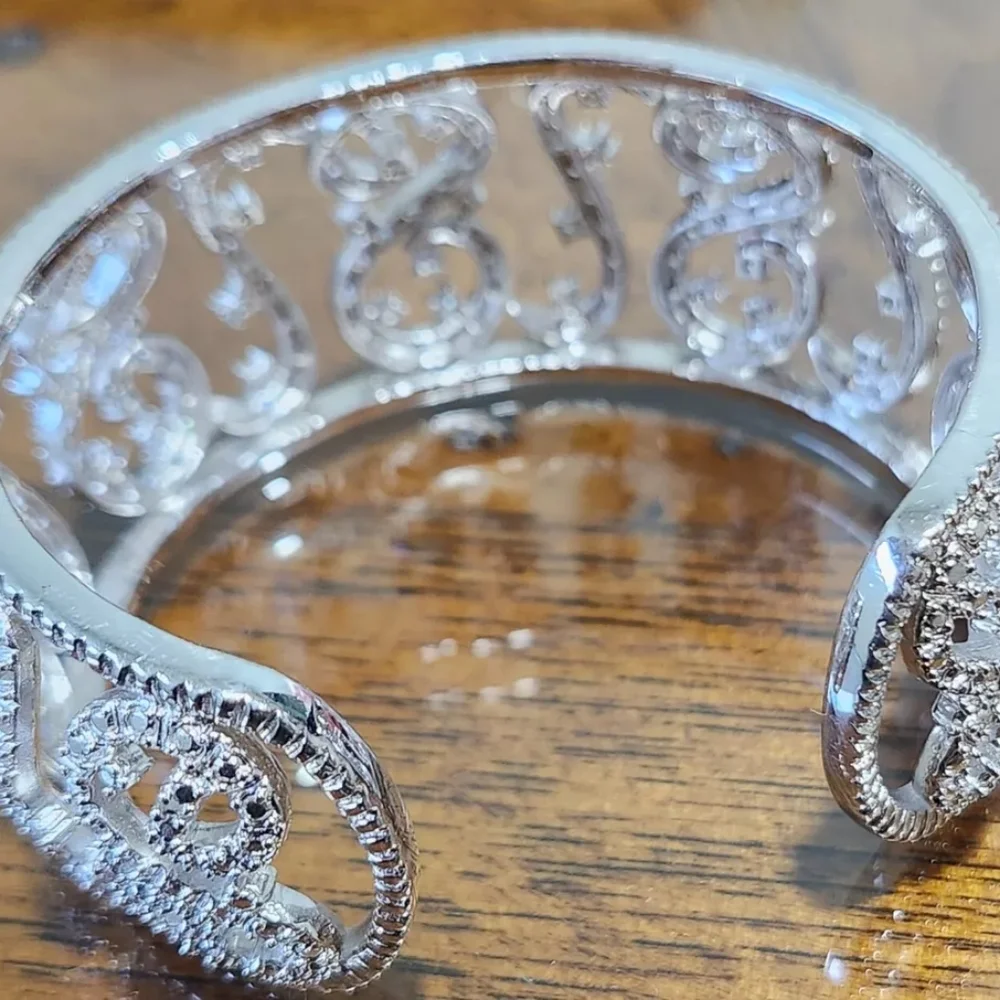 REPOSTED ESPO 925 Sterling Silver Cubic Zirconia Swirl Pattern Cuff Bracelet - Picture 9 of 11